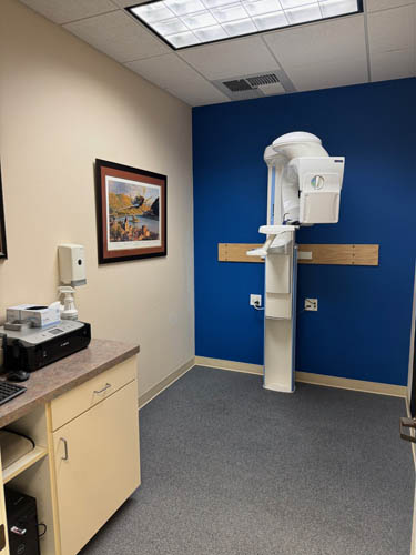 Mark G. Womack, DDS   Ya-Sin Peaks, MD, DMD | Impacted Wisdom Teeth, Missing All Upper or Lower Teeth and Apicoectomies